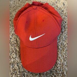 Nike vintage hat red